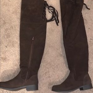 Knee high boots size 8 never worn